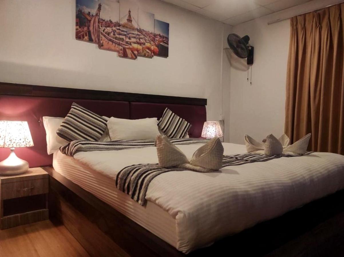 The Glasshouse Hotel Kawasoti المظهر الخارجي الصورة