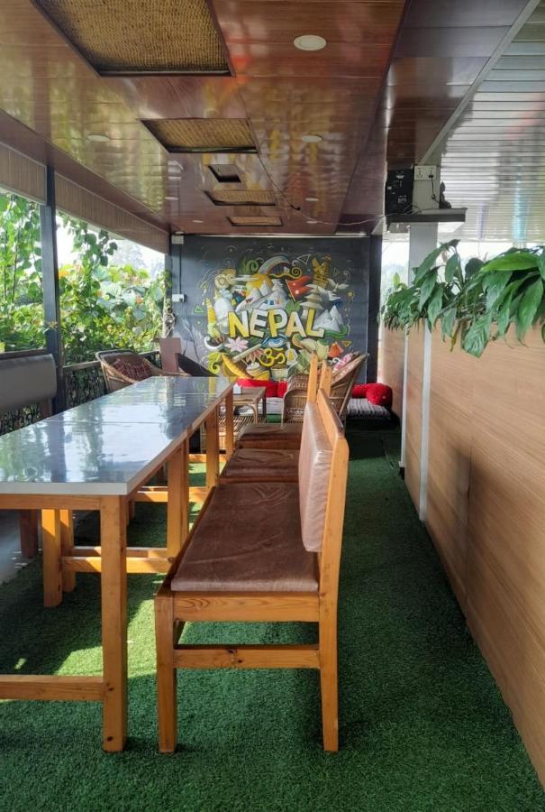 The Glasshouse Hotel Kawasoti المظهر الخارجي الصورة