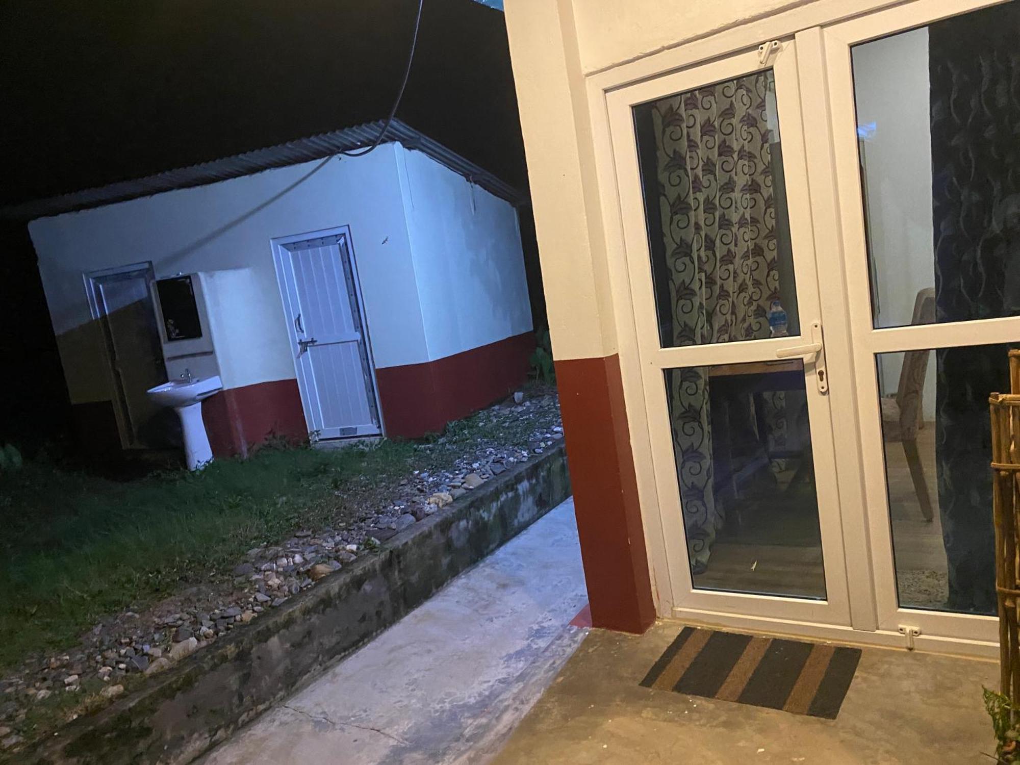 The Glasshouse Hotel Kawasoti المظهر الخارجي الصورة