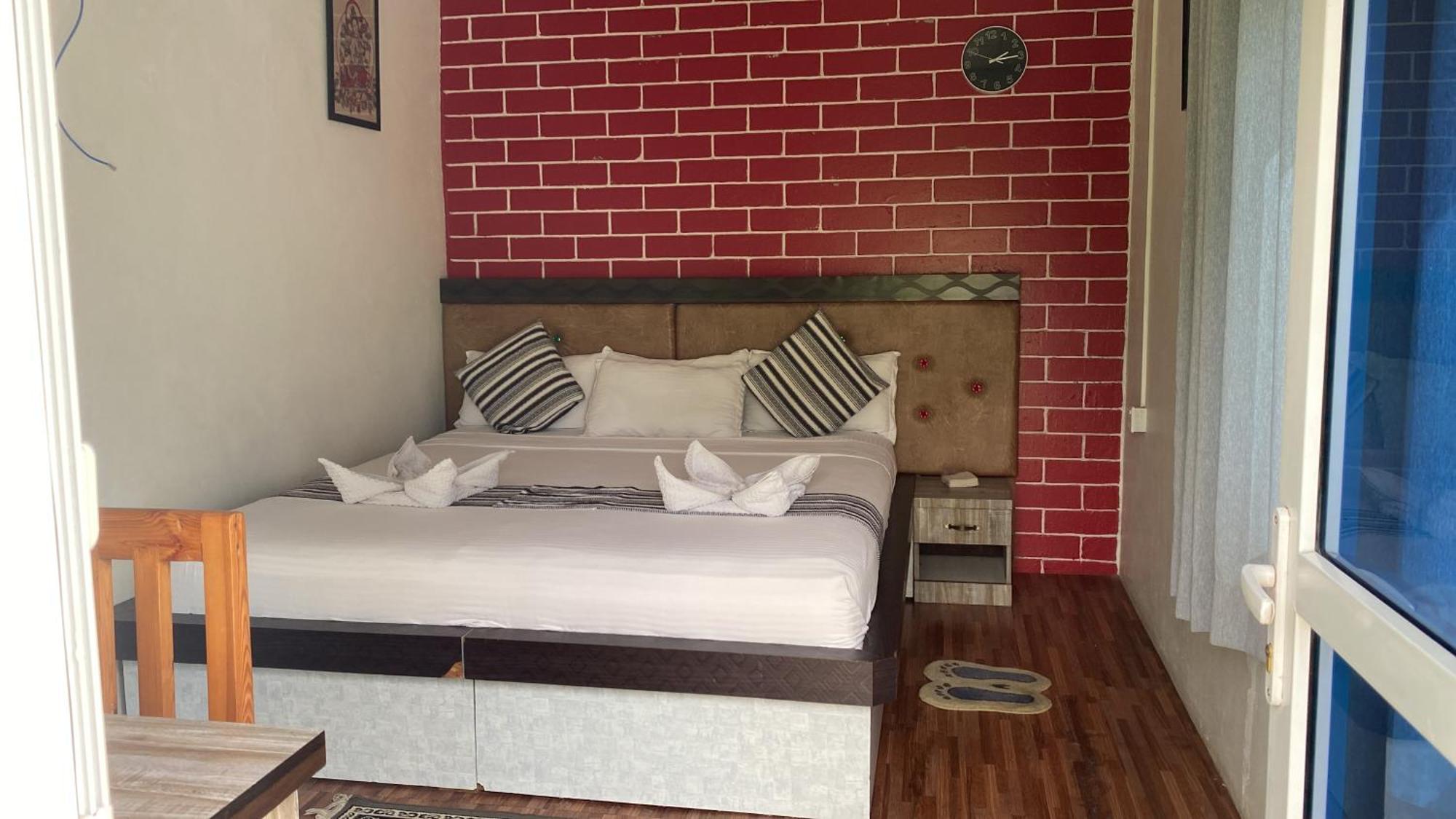 The Glasshouse Hotel Kawasoti المظهر الخارجي الصورة